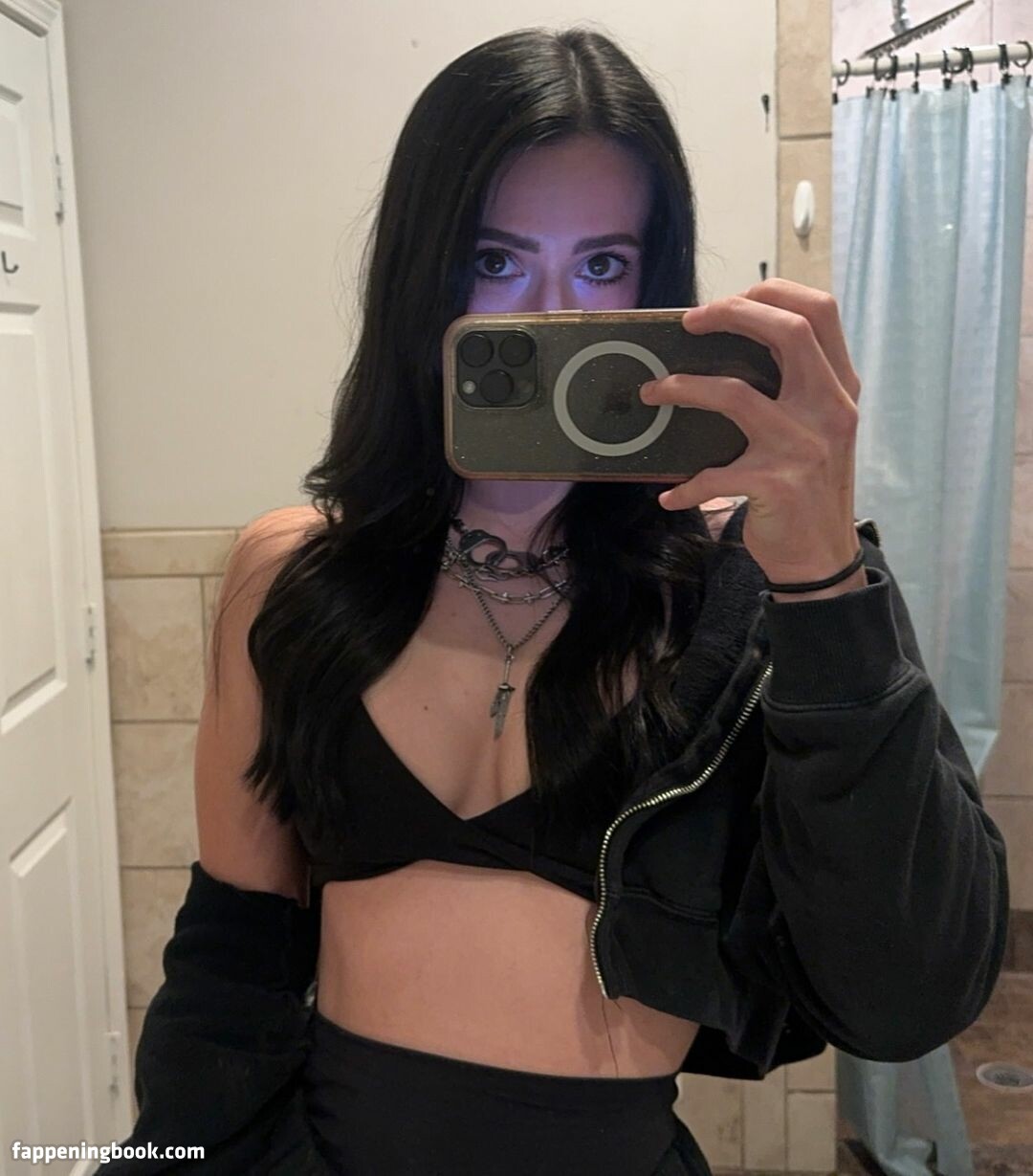 Aslanrhea_fit Onlyfans Nude Leaked Photos photo leak 8 of 15 Aslanrhea_fit Onlyfans Nude Leaked Photos photo leak 8 of 15
