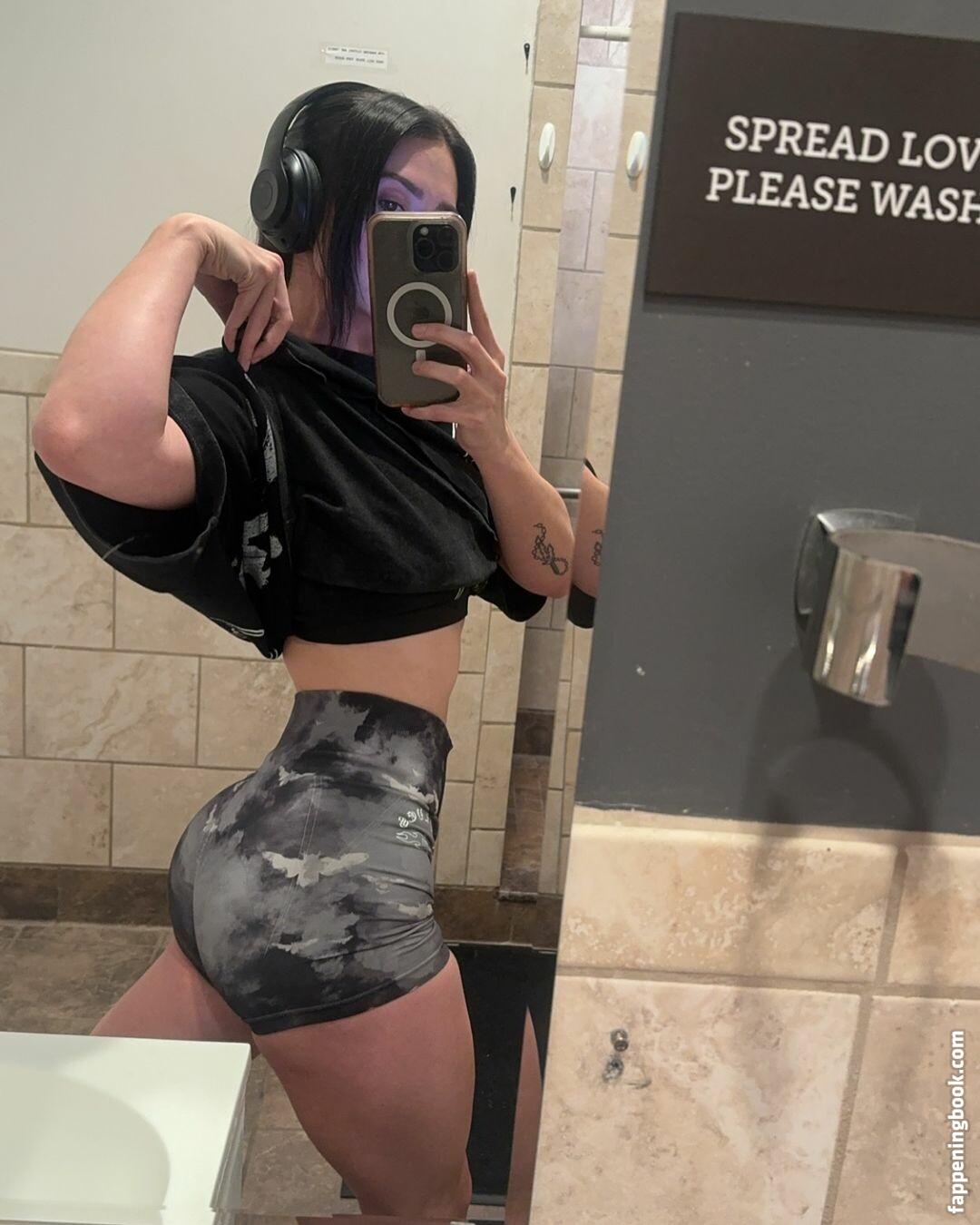 Aslanrhea_fit Onlyfans Nude Leaked Photos photo leak 9 of 15 Aslanrhea_fit Onlyfans Nude Leaked Photos photo leak 9 of 15