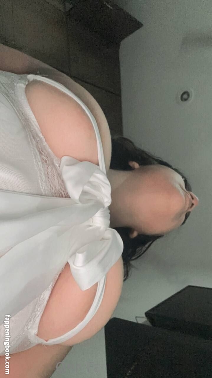 emilyml Onlyfans Nude Leaked Photos photo leak 14 of 33