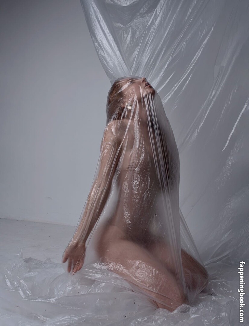 Oksana Butovskaya Onlyfans Nude Leaked Photos photo leak 23 of 31