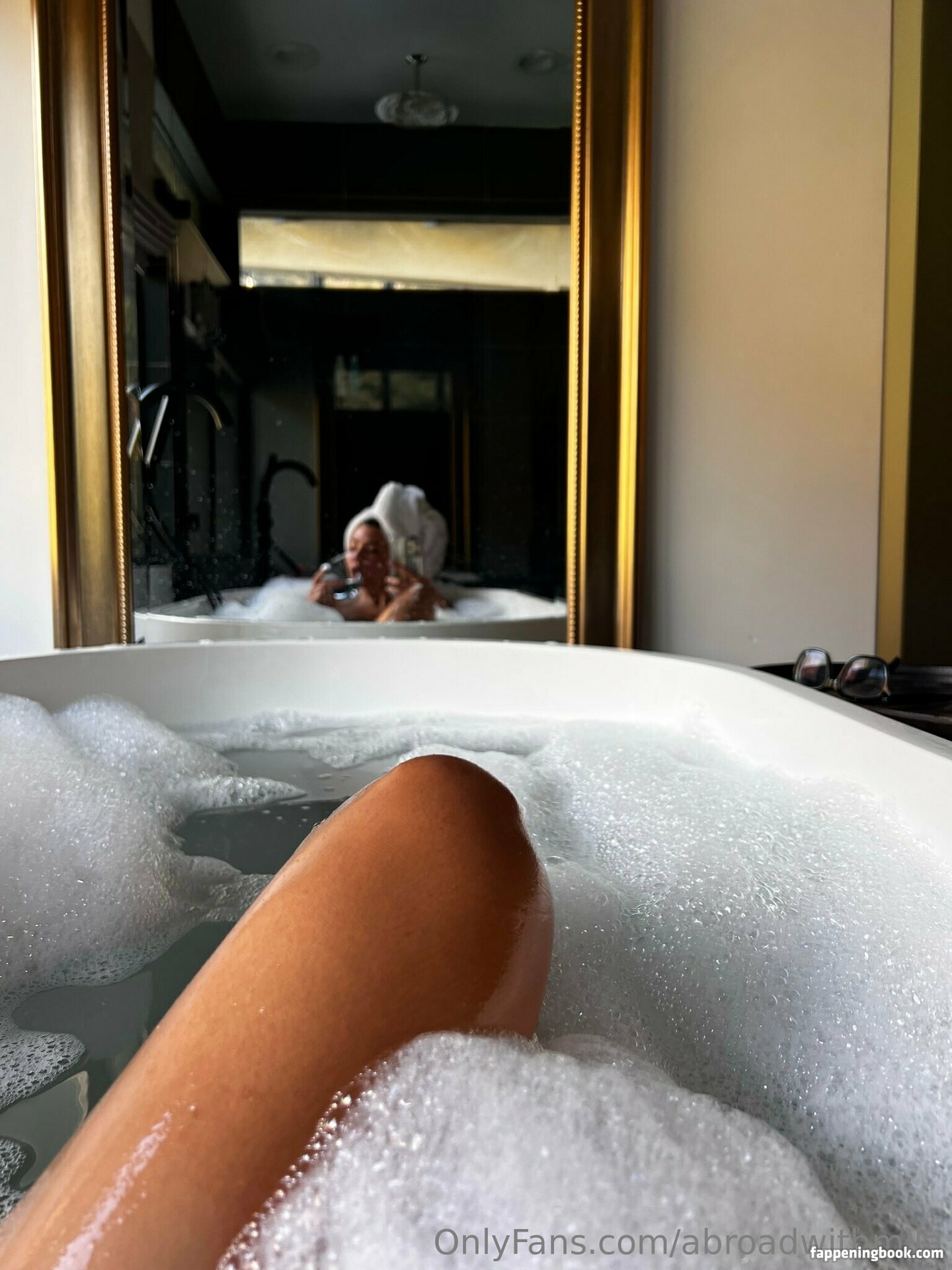 Abroadwithmila Onlyfans Nude Leaked Photos photo leak 5 of 49