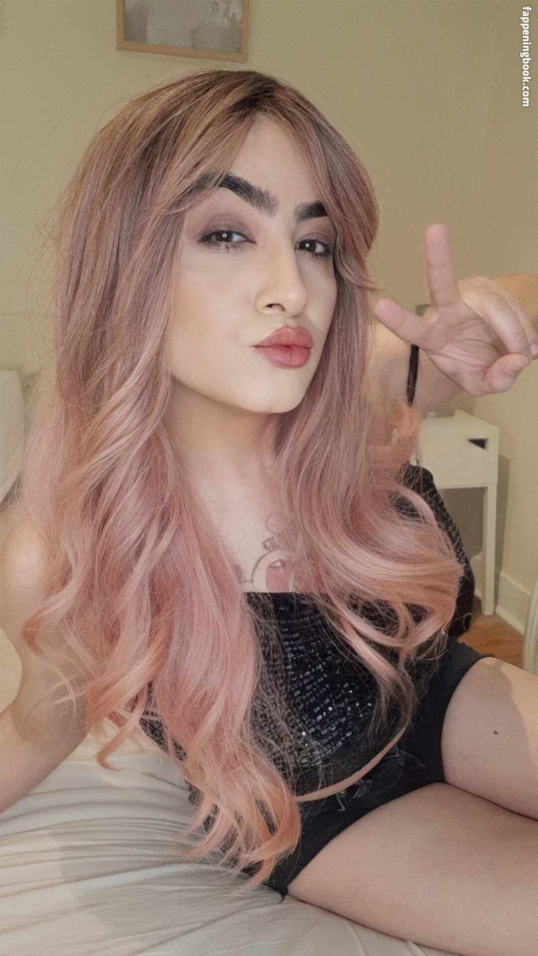 Miss Yuna Onlyfans Nude Leaked Photos photo leak 20 of 27