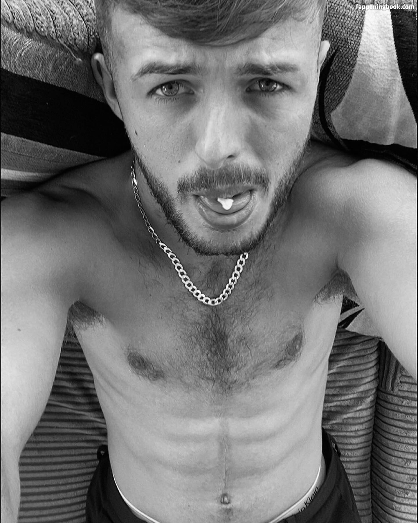 Petitesneakylink Onlyfans Nude Leaked Photos photo leak 39 of 50
