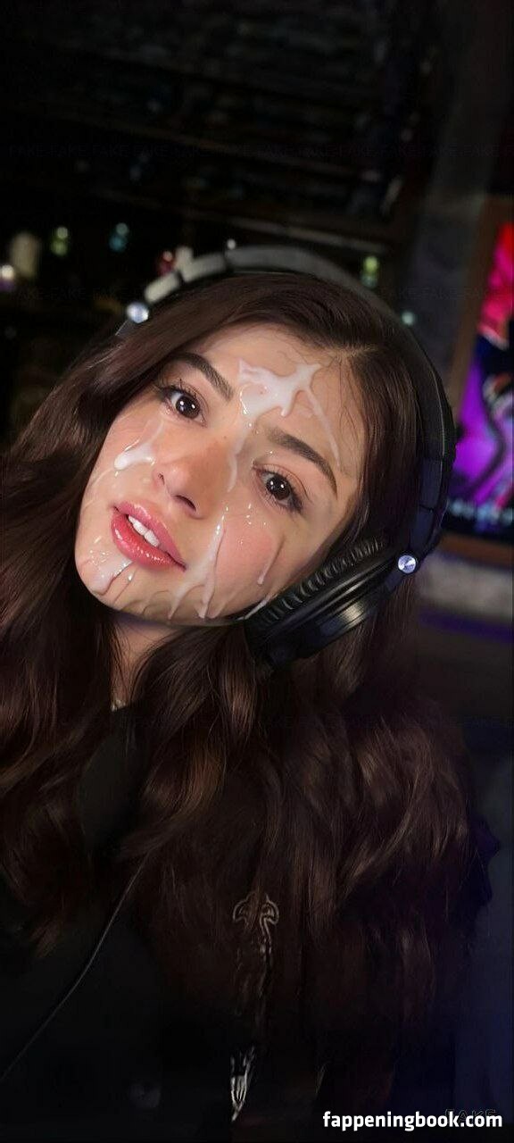 Chrissy Costanza Onlyfans Nude Leaked Photos photo leak 15 of 49