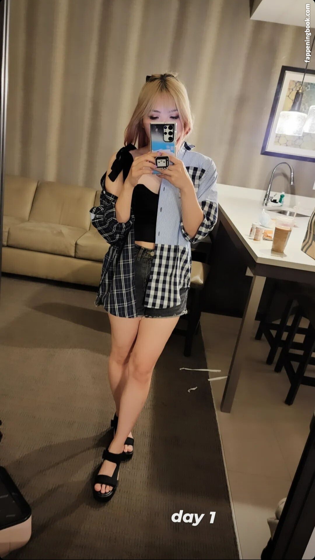 Yvonneflinetv Onlyfans Nude Leaked Photos photo leak 11 of 48