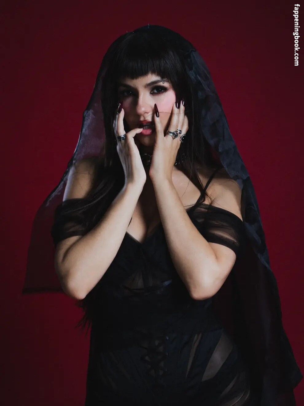 Victoria Justice Onlyfans Nude Leaked Photos photo leak 29 of 50