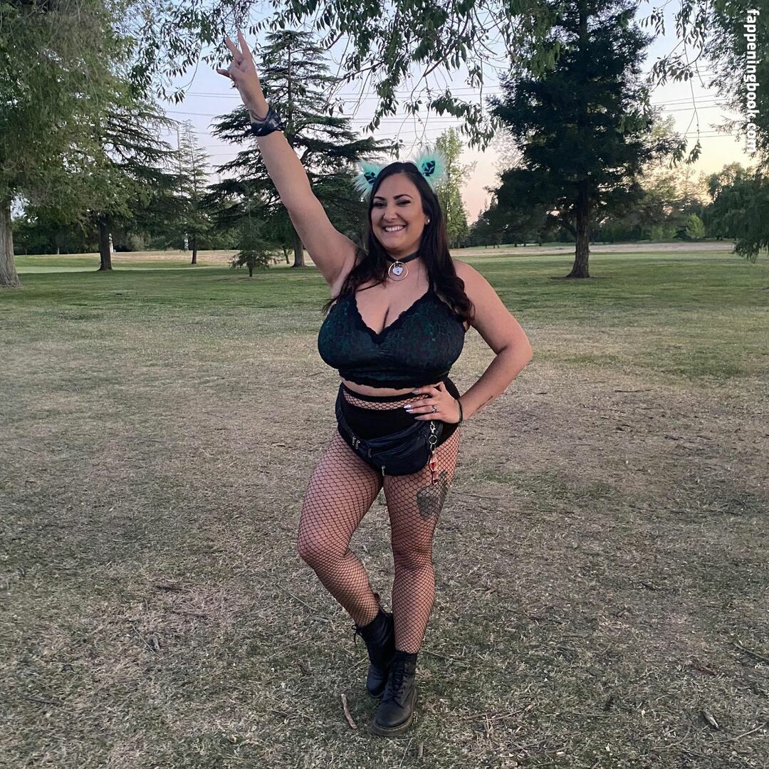 Marissa J Onlyfans Nude Leaked Photos photo leak 3 of 28