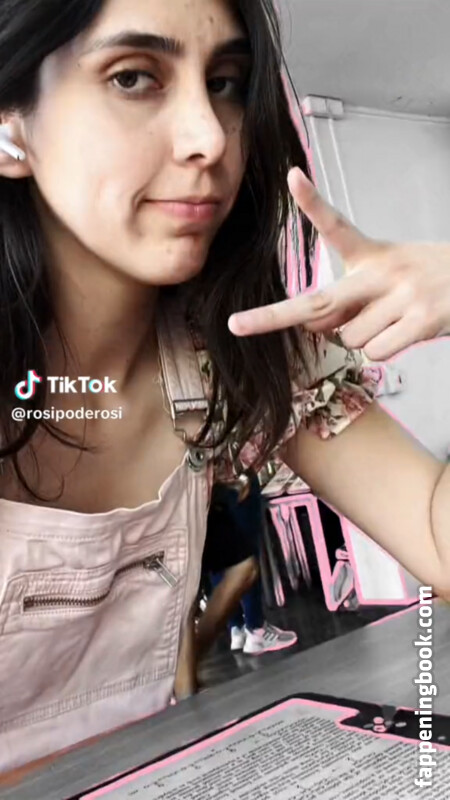 rosipoderosi Onlyfans Nude Leaked Photos photo leak 18 of 47