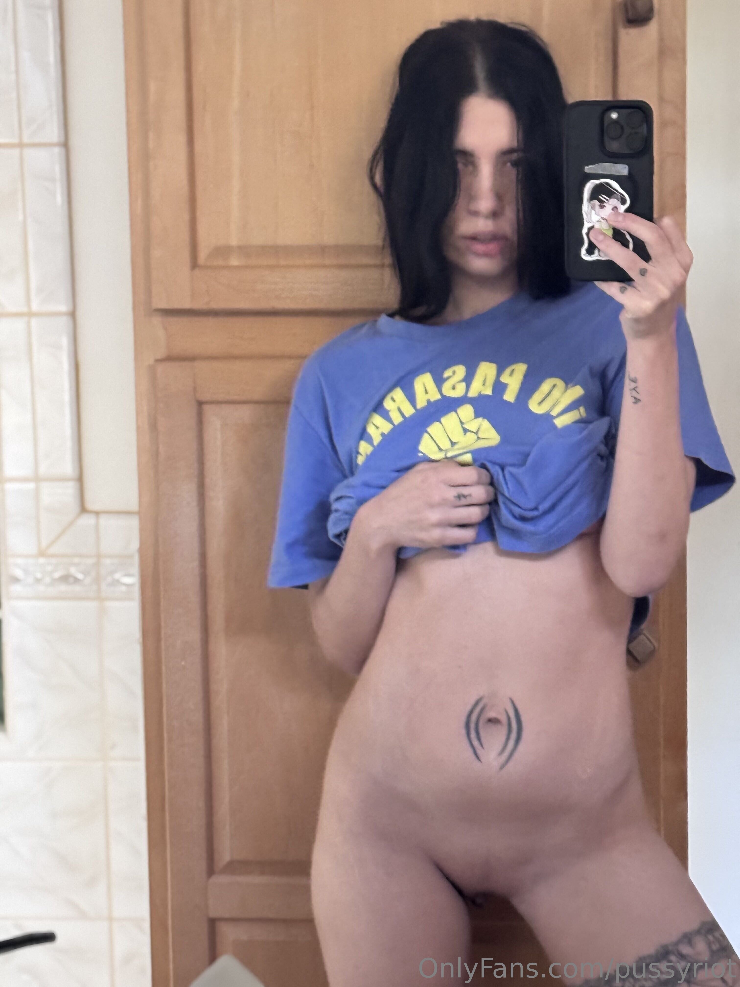 xxpussyriotxx | nadya tolokonnikova OnlyFans Nude Leaks photo leak 2 of 114