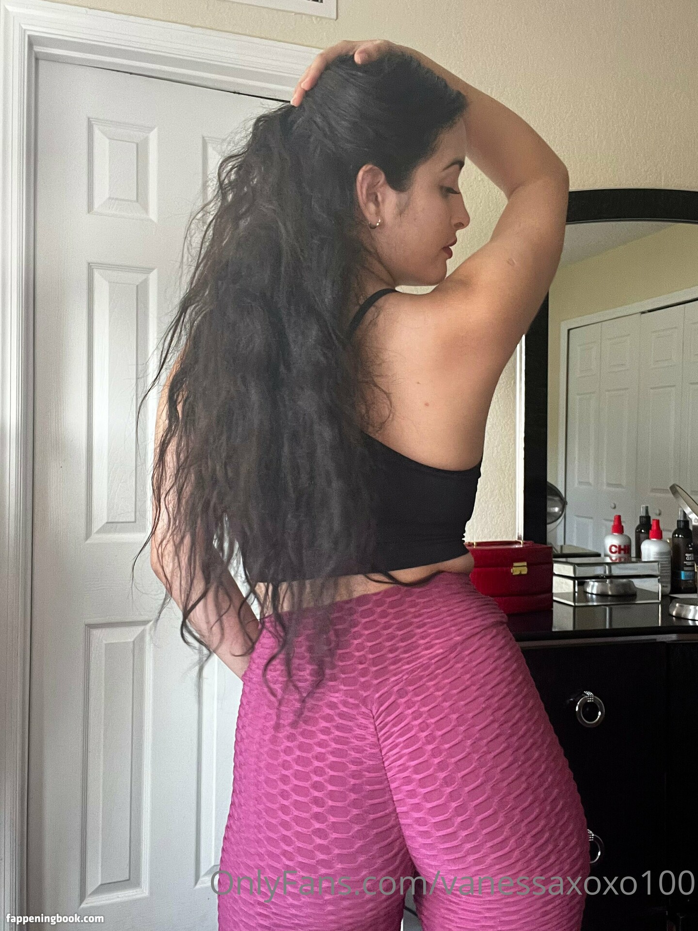 vanessaxoxo100 Onlyfans Nude Leaked Photos photo leak 11 of 26