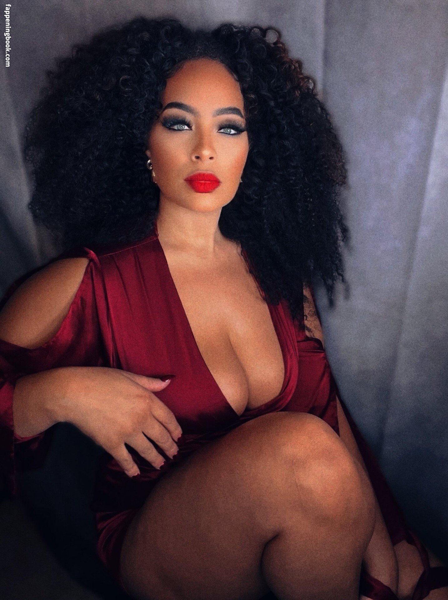 Lovesirensong Onlyfans Nude Leaked Photos photo leak 17 of 26