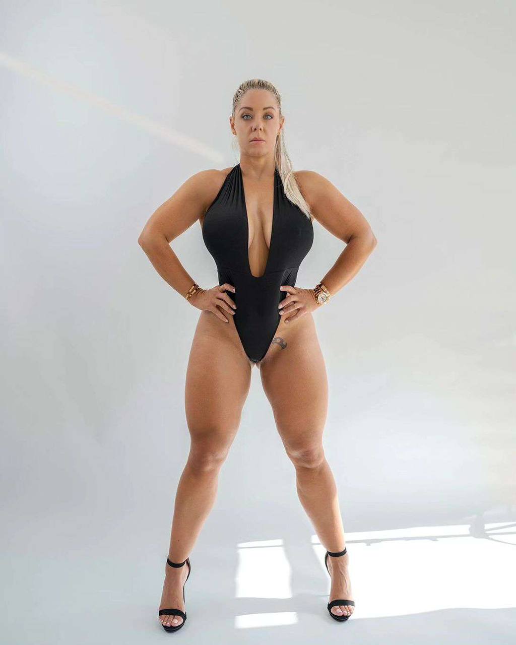 Missmiafit OnlyFans Nude Leaks photo leak 855 of 1112