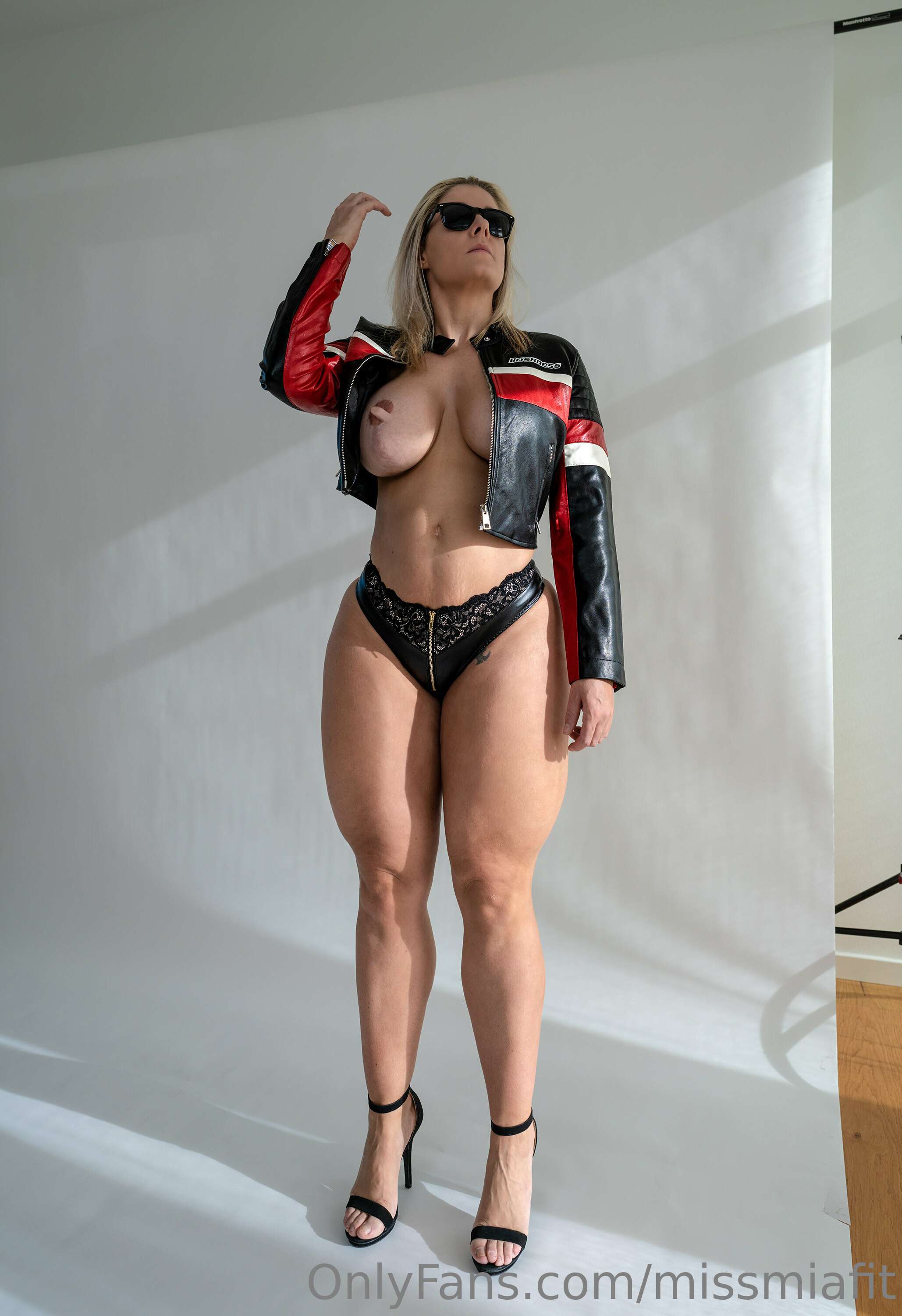 Missmiafit OnlyFans Nude Leaks photo leak 976 of 1112