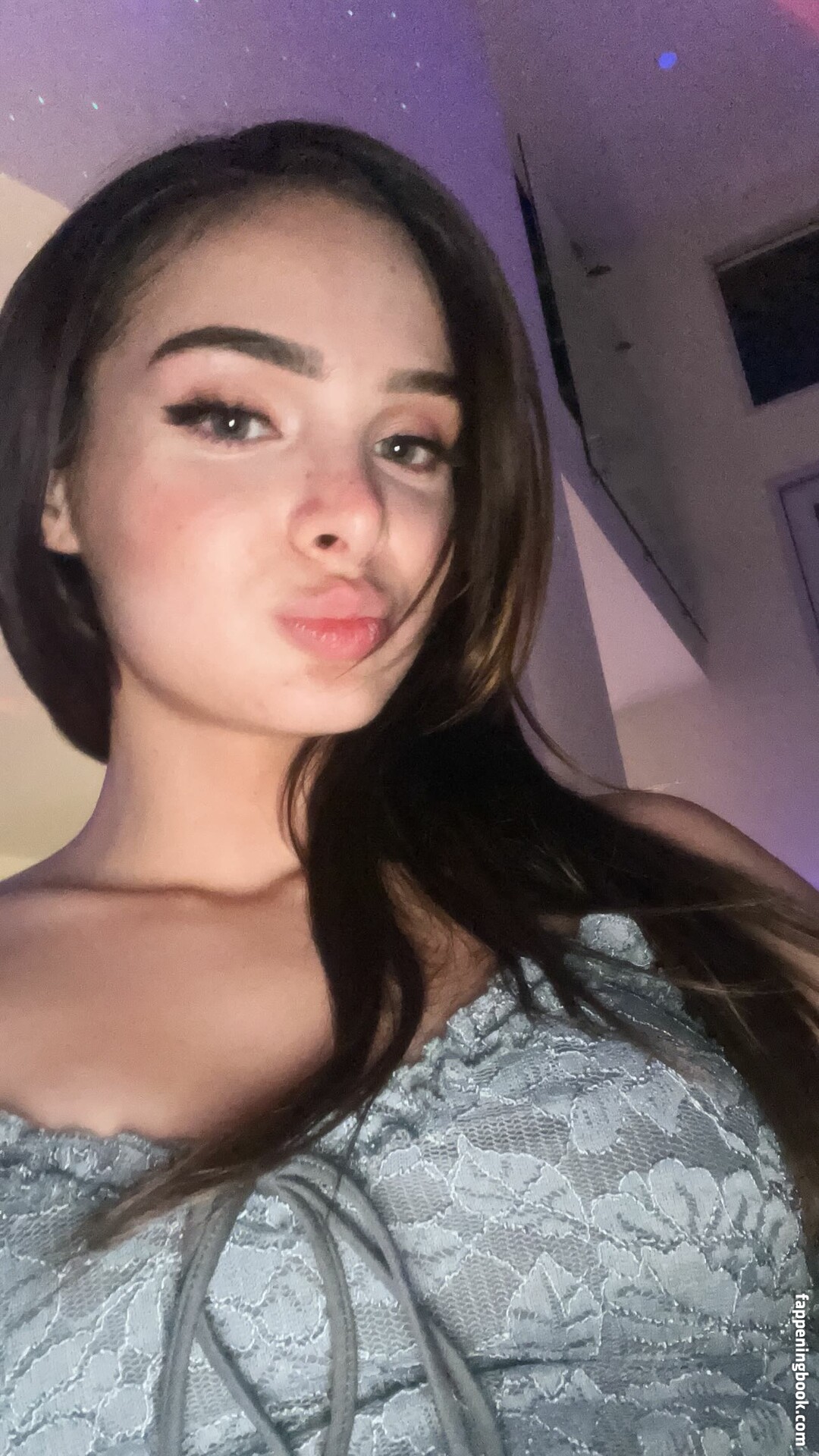 Brighton Sharbino Onlyfans Nude Leaked Photos photo leak 4 of 49