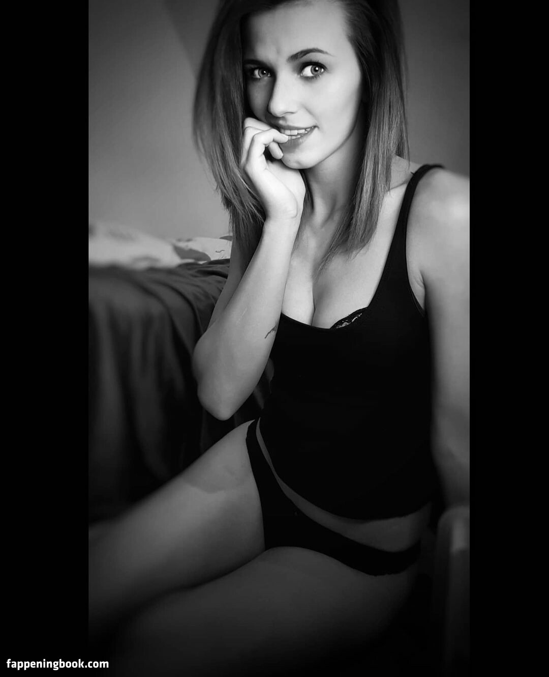 aurora_t Onlyfans Nude Leaked Photos photo leak 3 of 9 aurora_t Onlyfans Nude Leaked Photos photo leak 3 of 9
