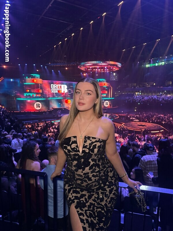 Jess Bell Onlyfans Nude Leaked Photos photo leak 20 of 47