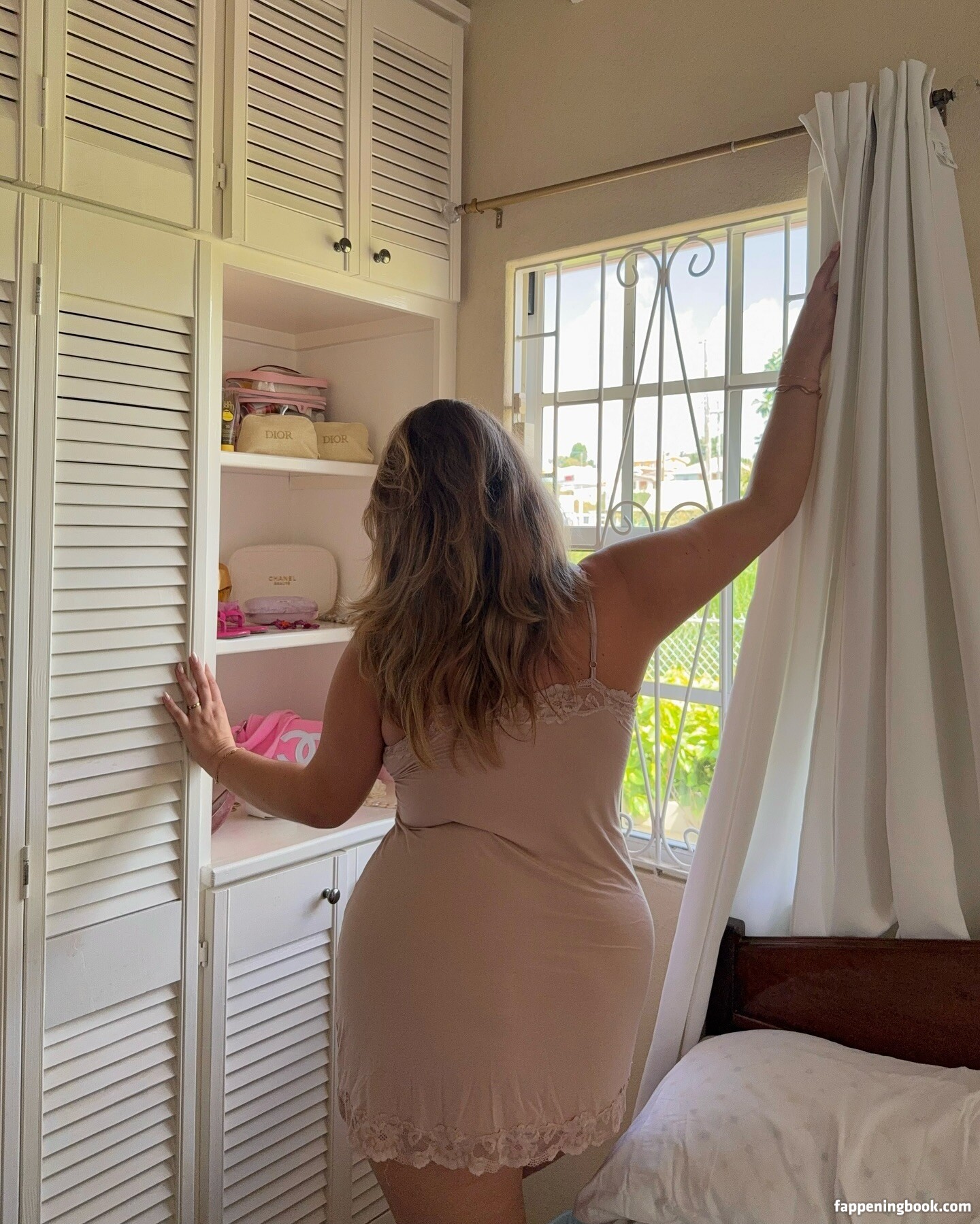 Joann Van Den Herik Onlyfans Nude Leaked Photos photo leak 9 of 48
