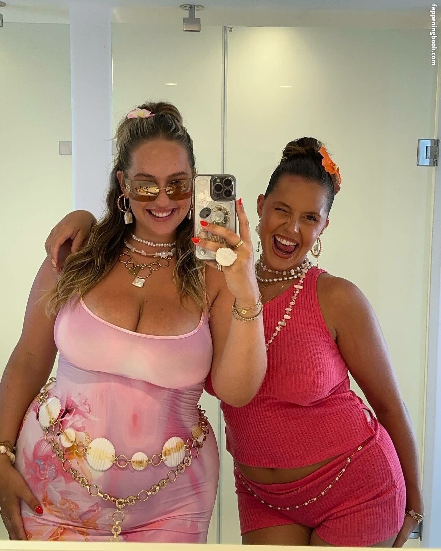Joann Van Den Herik Onlyfans Nude Leaked Photos photo leak 25 of 48