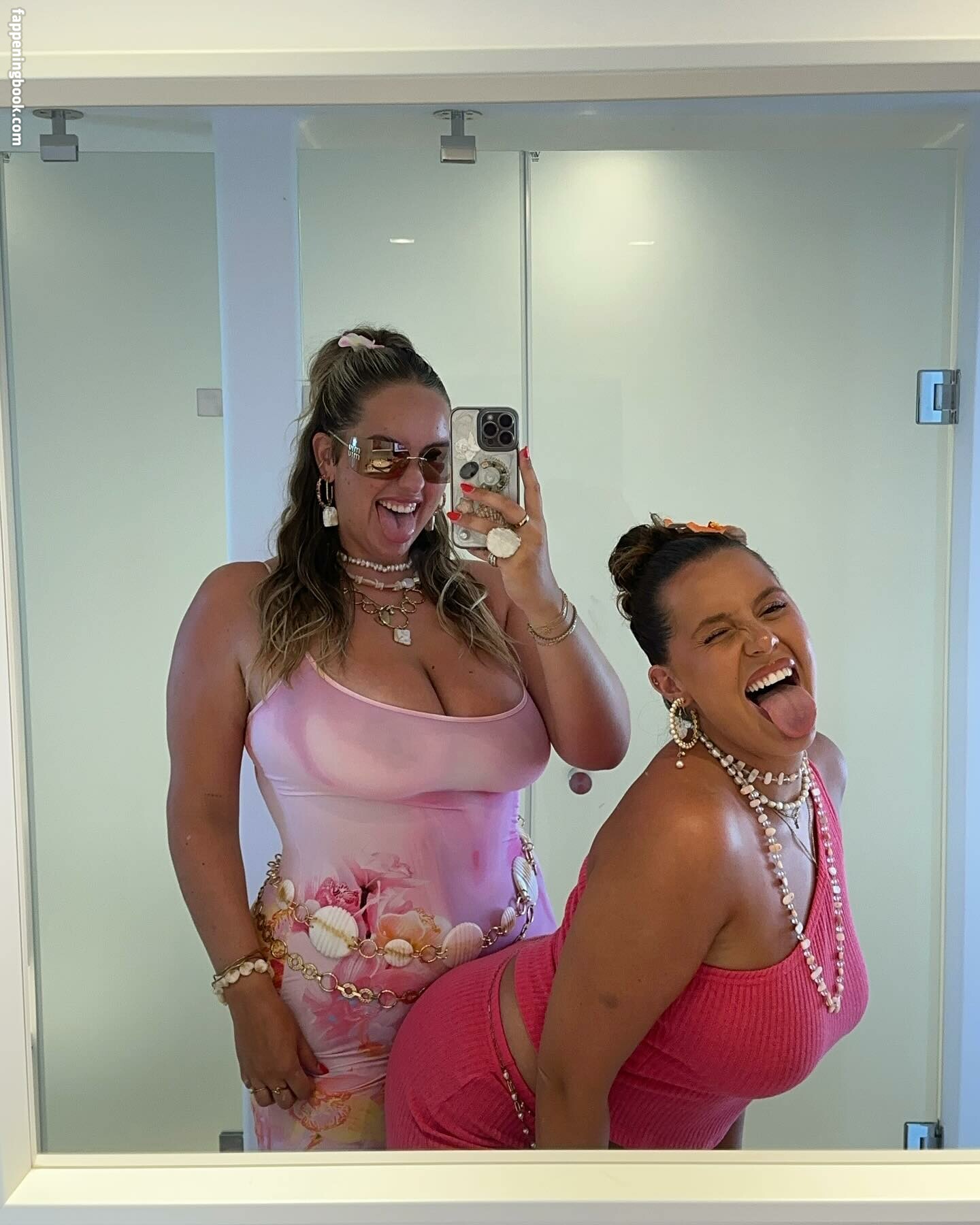 Joann Van Den Herik Onlyfans Nude Leaked Photos photo leak 32 of 48