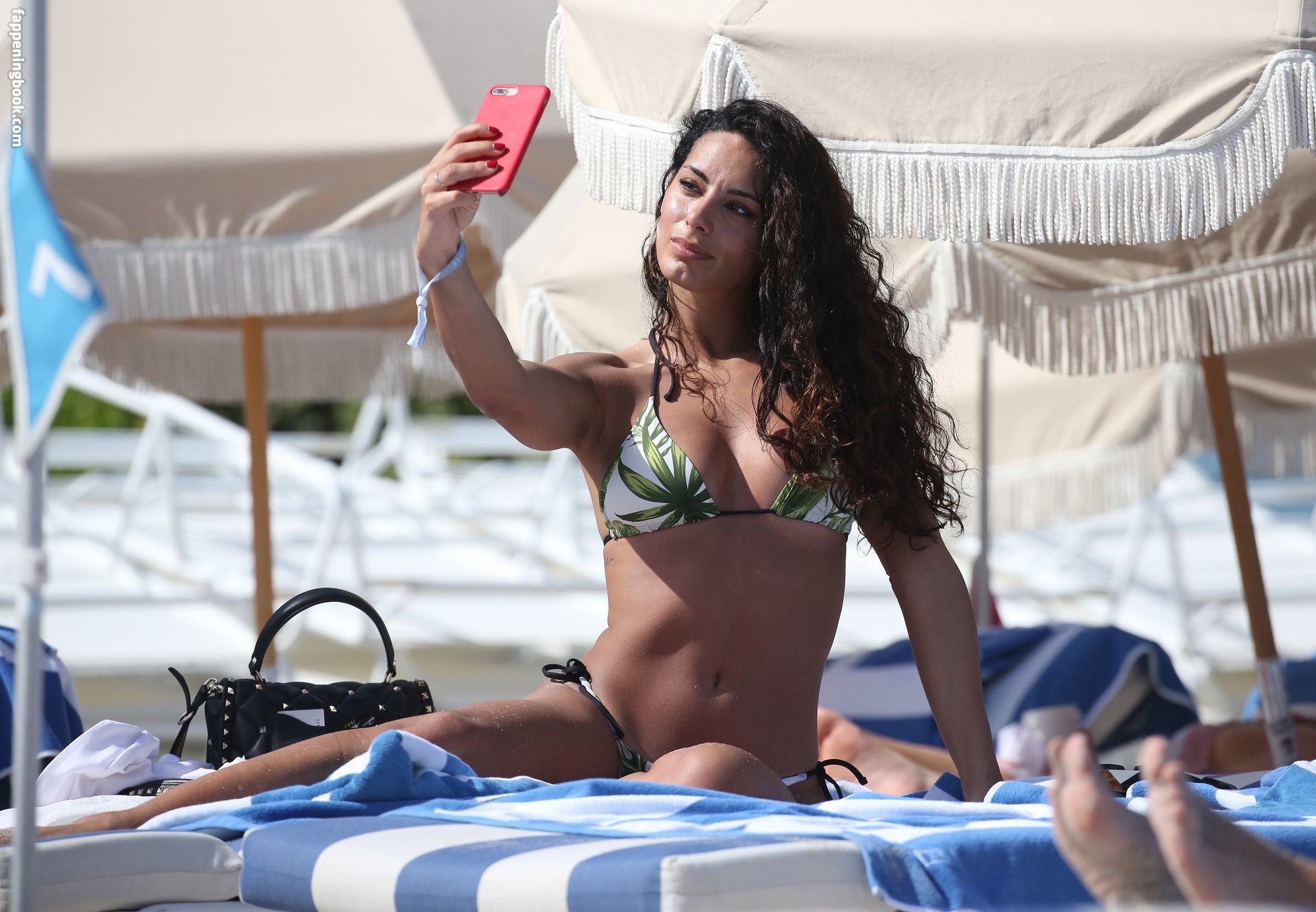 Raffaella Modugno Onlyfans Nude Leaked Photos photo leak 19 of 50