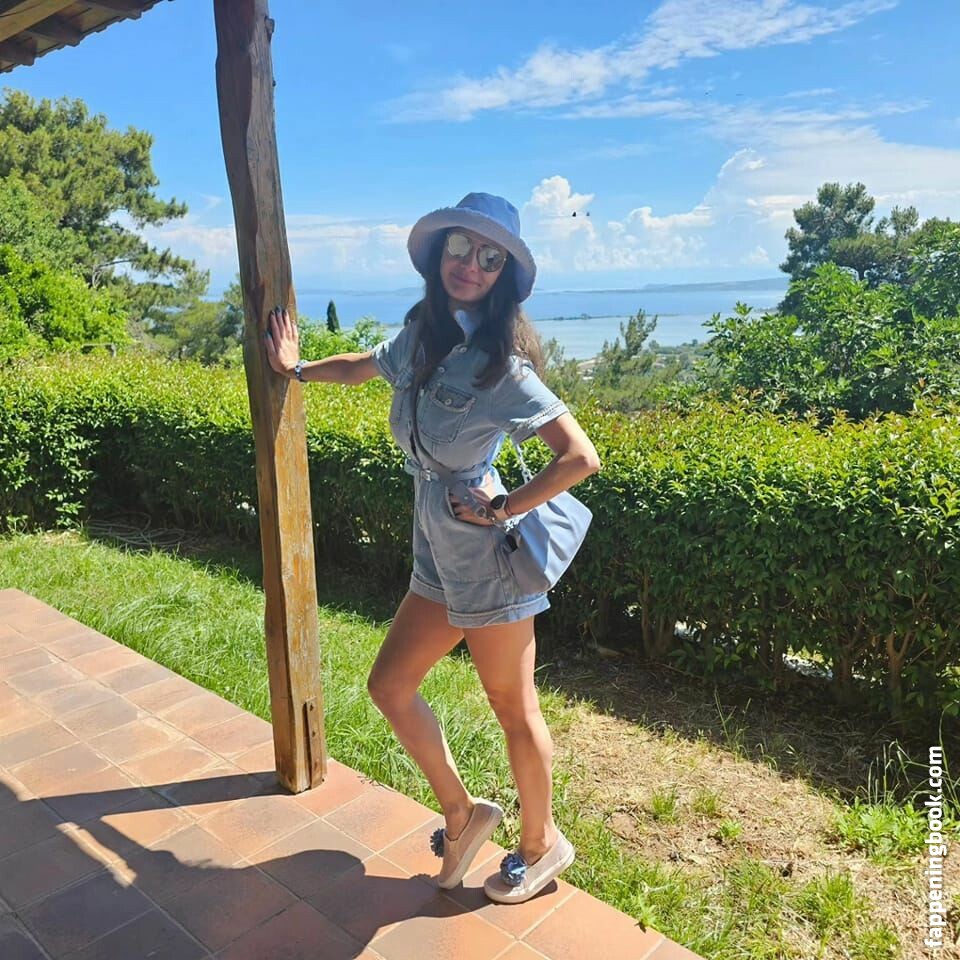 Denitza D Onlyfans Nude Leaked Photos photo leak 3 of 21 Denitza D Onlyfans Nude Leaked Photos photo leak 3 of 21