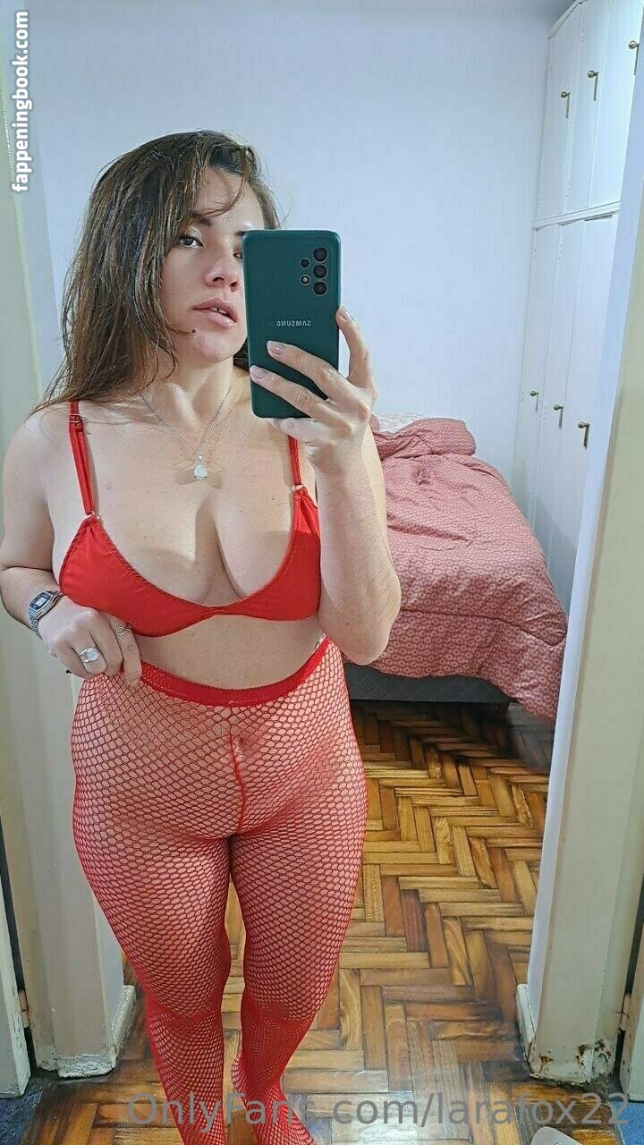 larafox22 Onlyfans Nude Leaked Photos photo leak 23 of 27