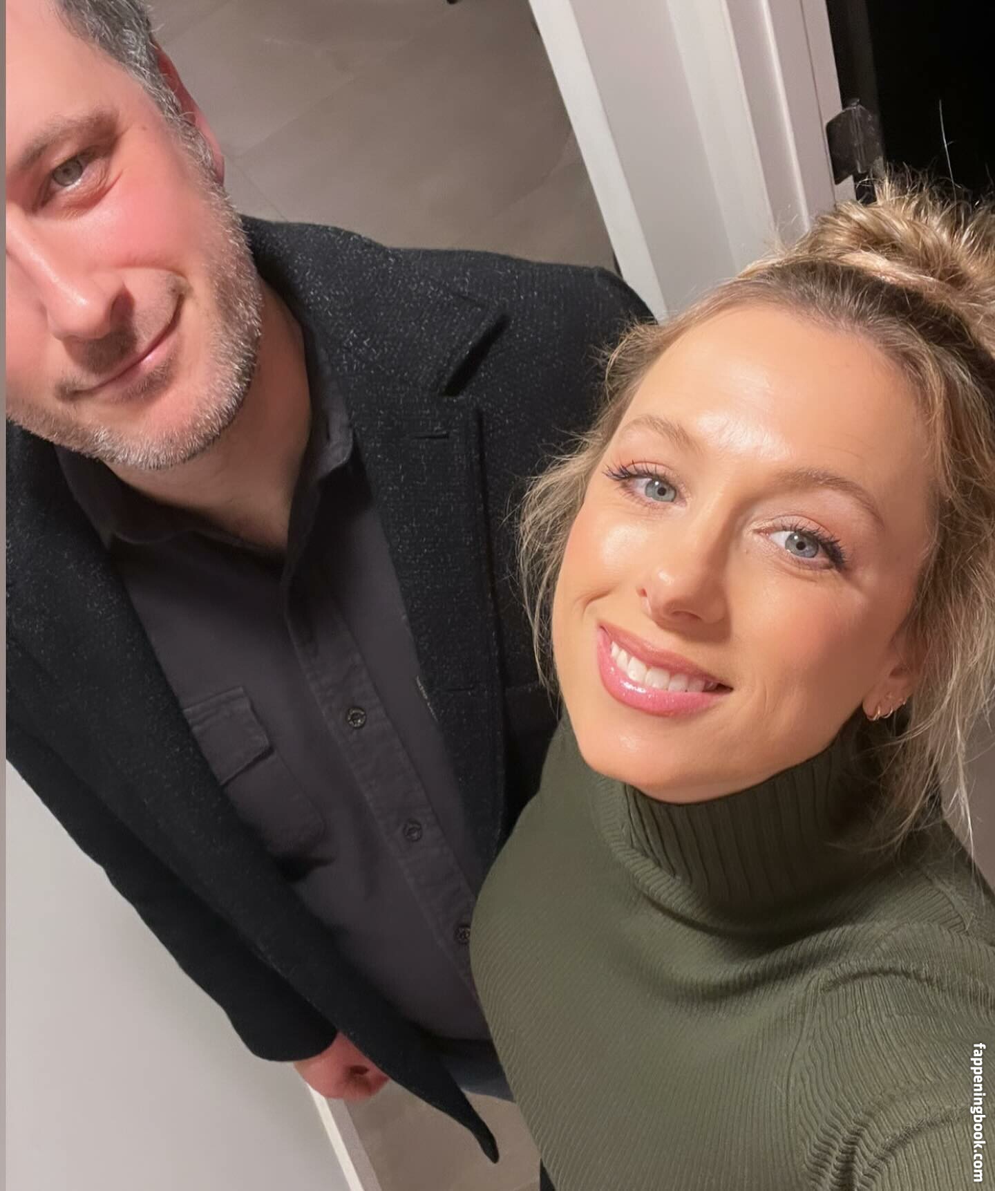 Iliza Shlesinger Onlyfans Nude Leaked Photos photo leak 24 of 50