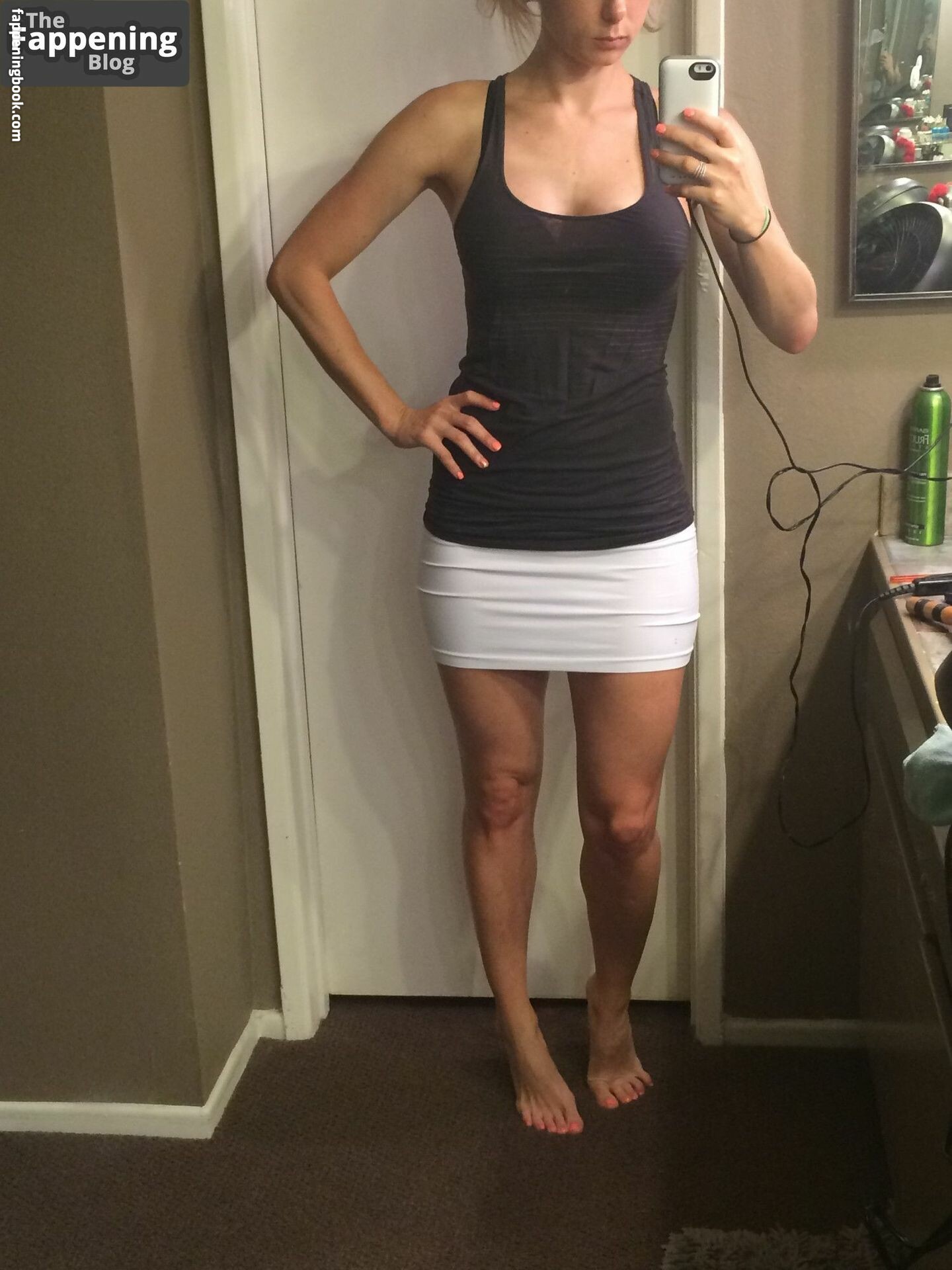 Iliza Shlesinger Onlyfans Nude Leaked Photos photo leak 40 of 50