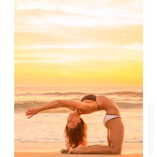 Karina Elle Onlyfans Nude Leaked Photos photo leak 50 of 50
