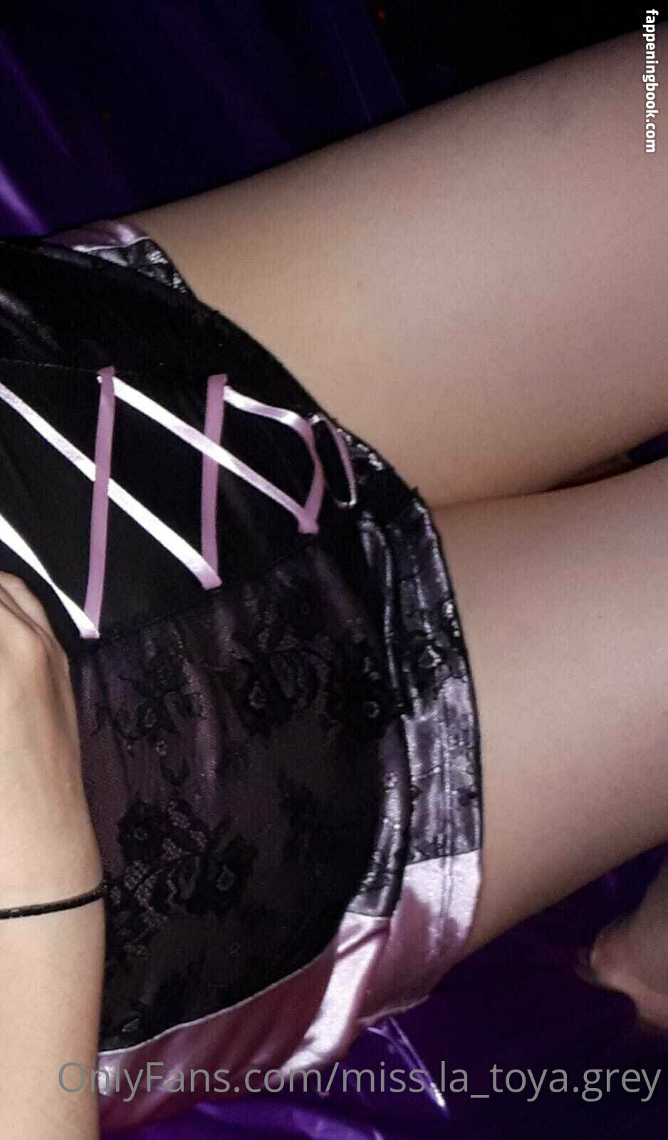 Zaphira Onlyfans Nude Leaked Photos photo leak 11 of 28