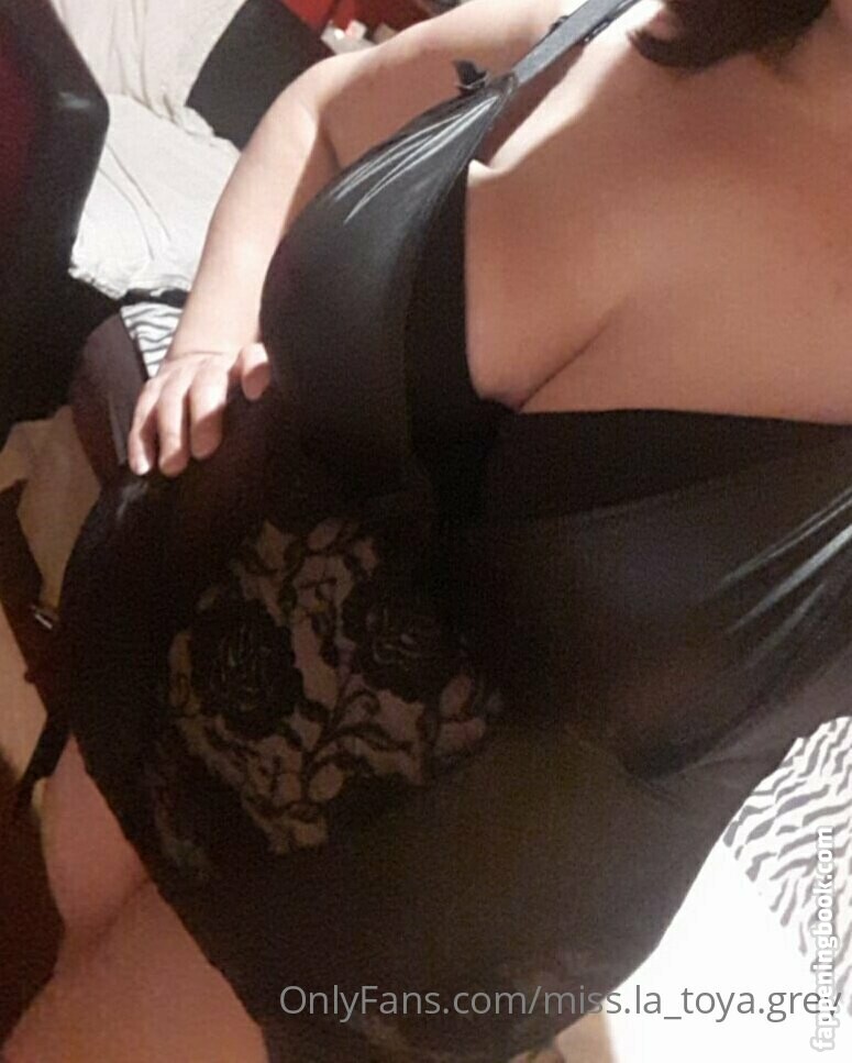 Zaphira Onlyfans Nude Leaked Photos photo leak 28 of 28