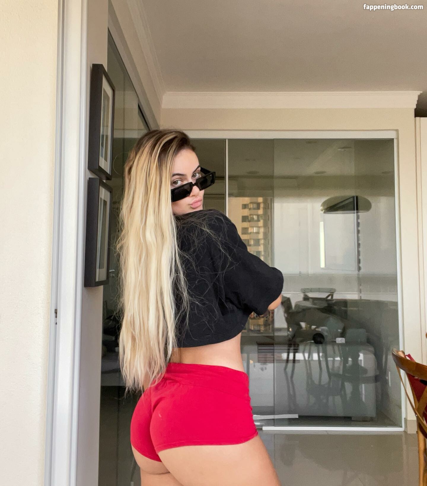Lais Bianchessi Onlyfans Nude Leaked Photos photo leak 12 of 29