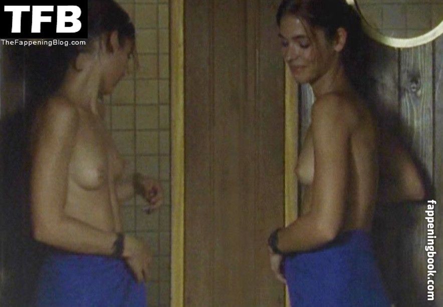 Katja Woywood Onlyfans Nude Leaked Photos photo leak 7 of 39