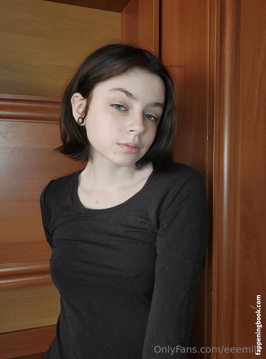 eeemily Onlyfans Nude Leaked Photos photo leak 29 of 47