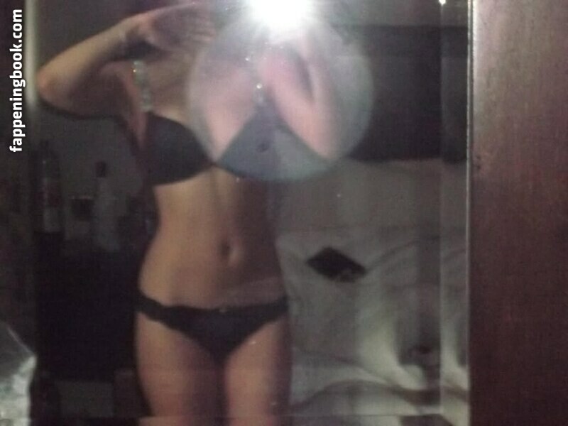 alicekttn Onlyfans Nude Leaked Photos photo leak 8 of 28
