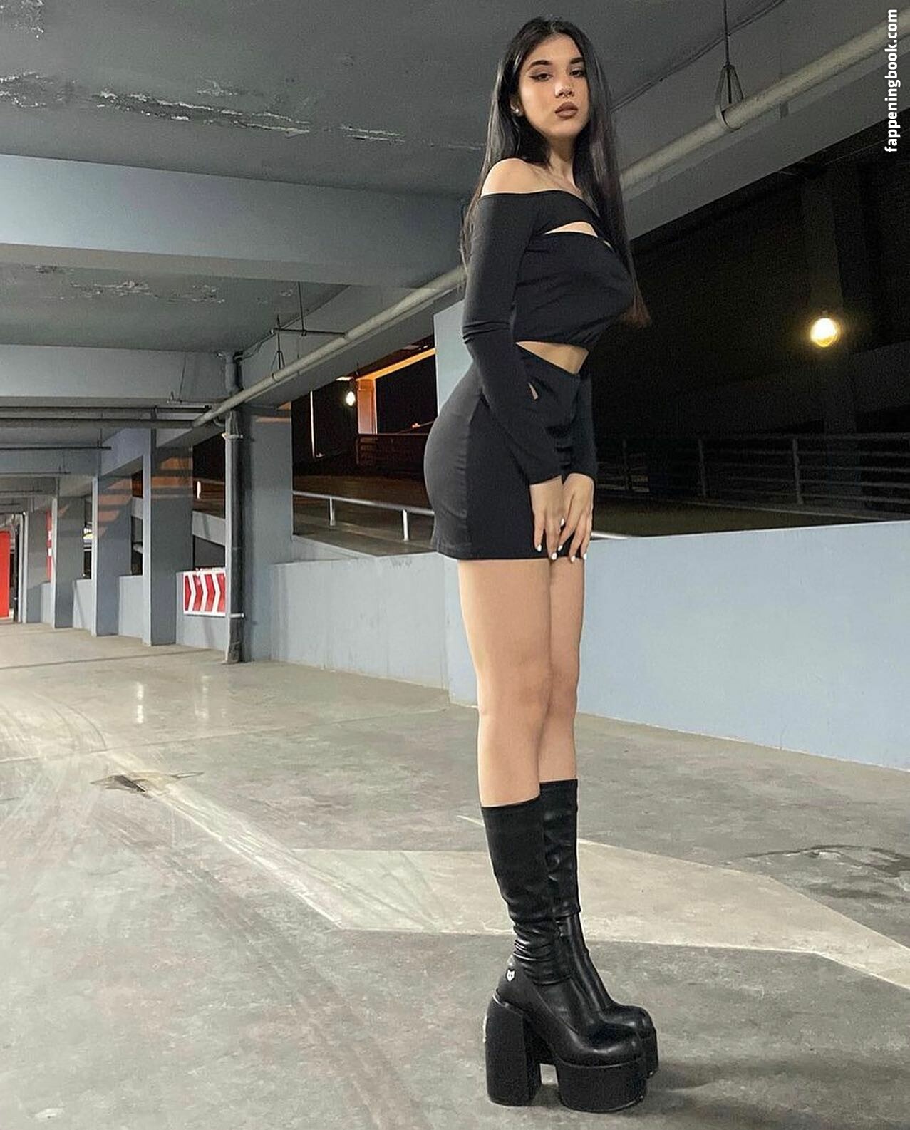 serpilokc Onlyfans Nude Leaked Photos photo leak 16 of 26
