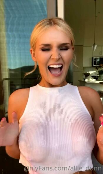 Allie_Dunn OnlyFans Nude Leaks photo leak 1707 of 2341