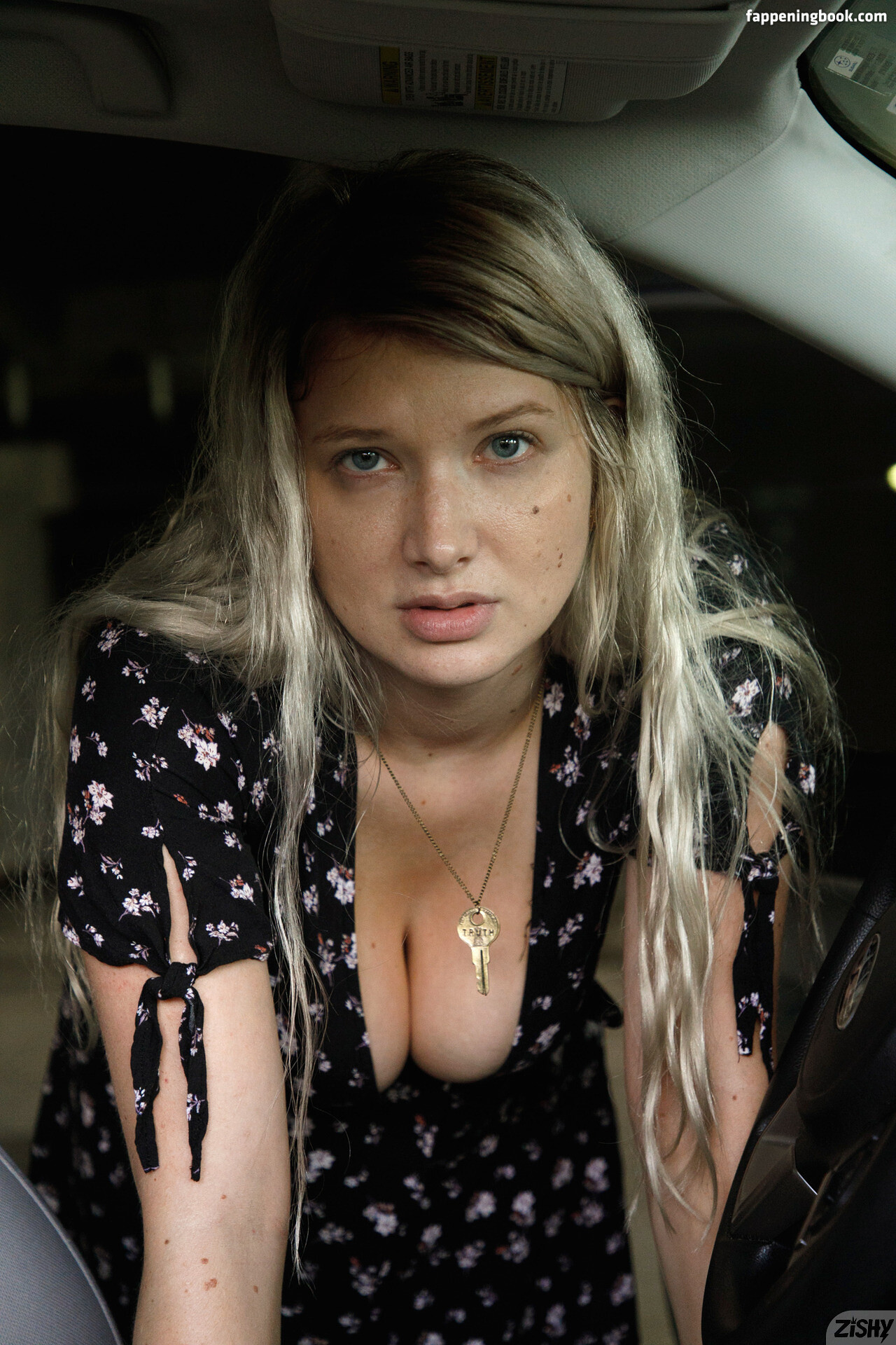 Emily Right Onlyfans Nude Leaked Photos photo leak 30 of 33