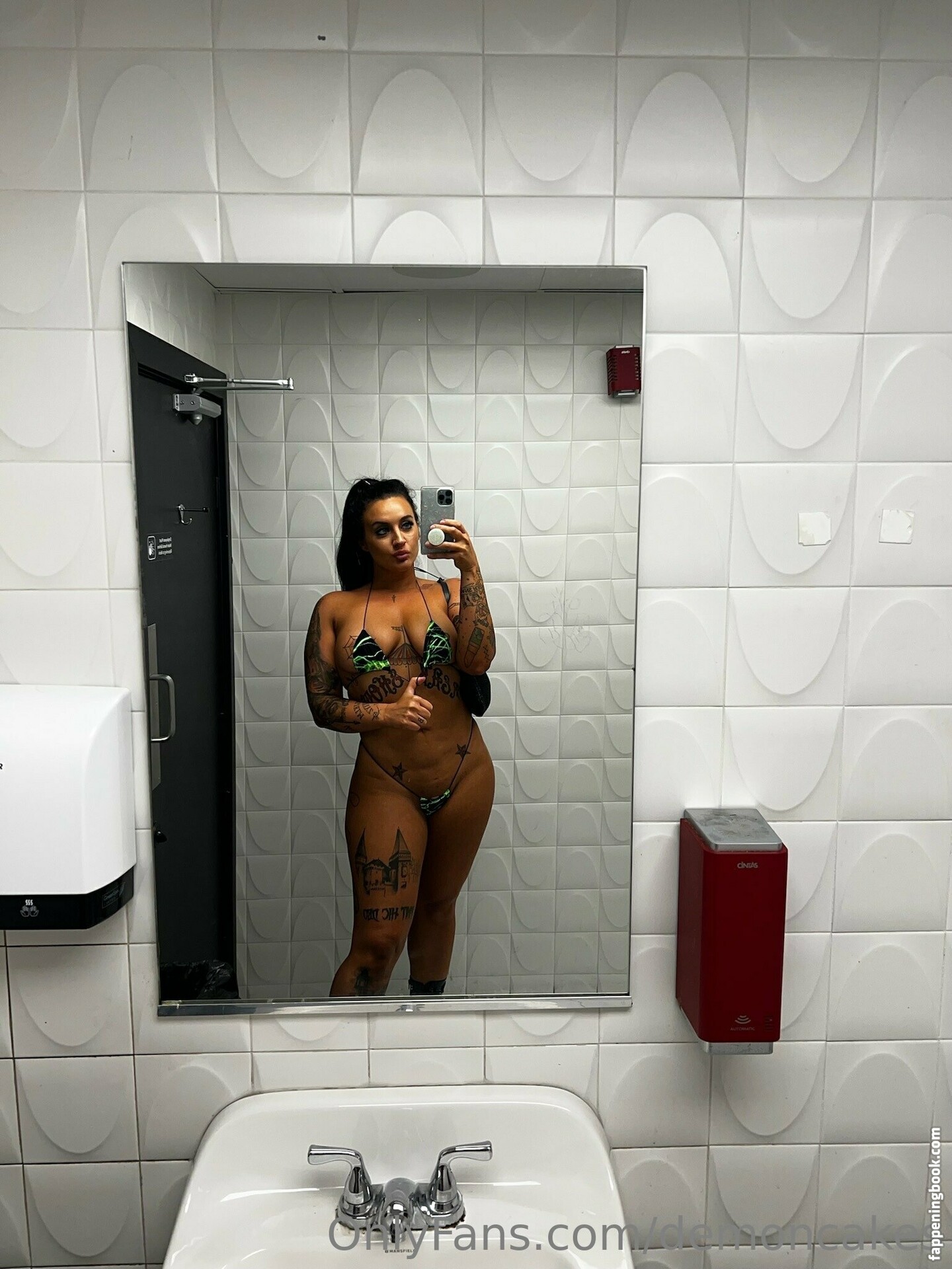 Demoncakes Onlyfans Nude Leaked Photos photo leak 9 of 42