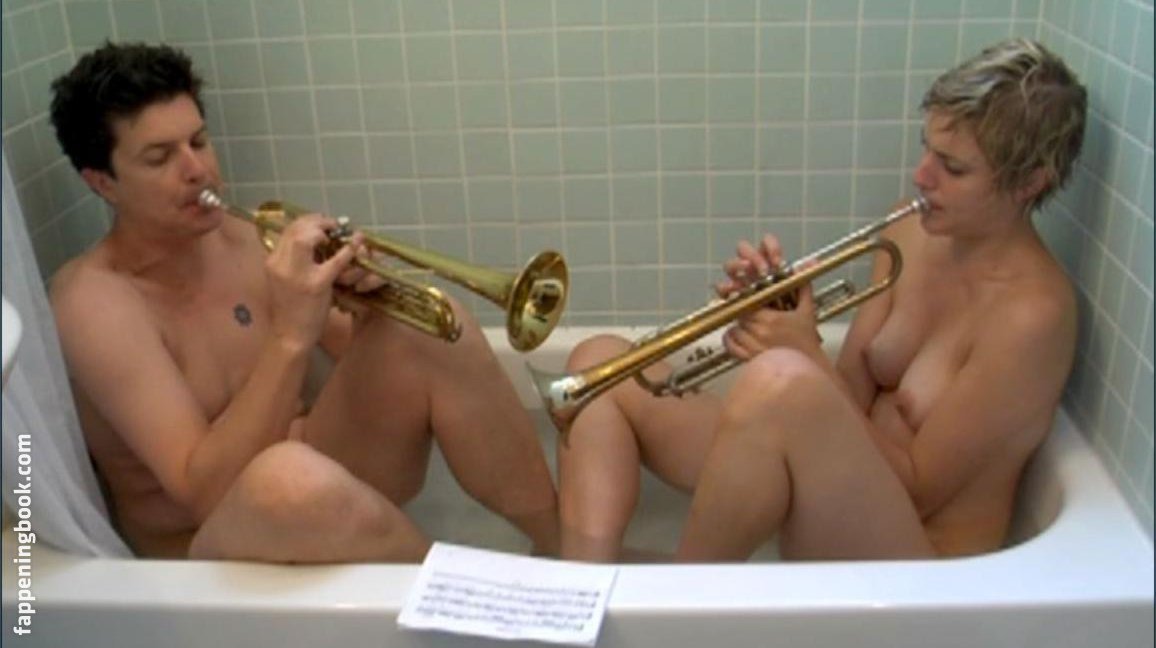 Greta Gerwig Onlyfans Nude Leaked Photos photo leak 37 of 48