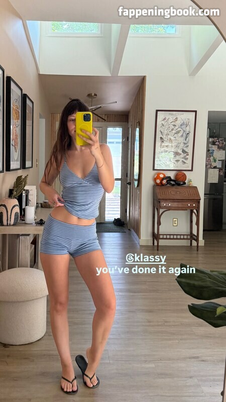 Riley Hubatka Onlyfans Nude Leaked Photos photo leak 1 of 50