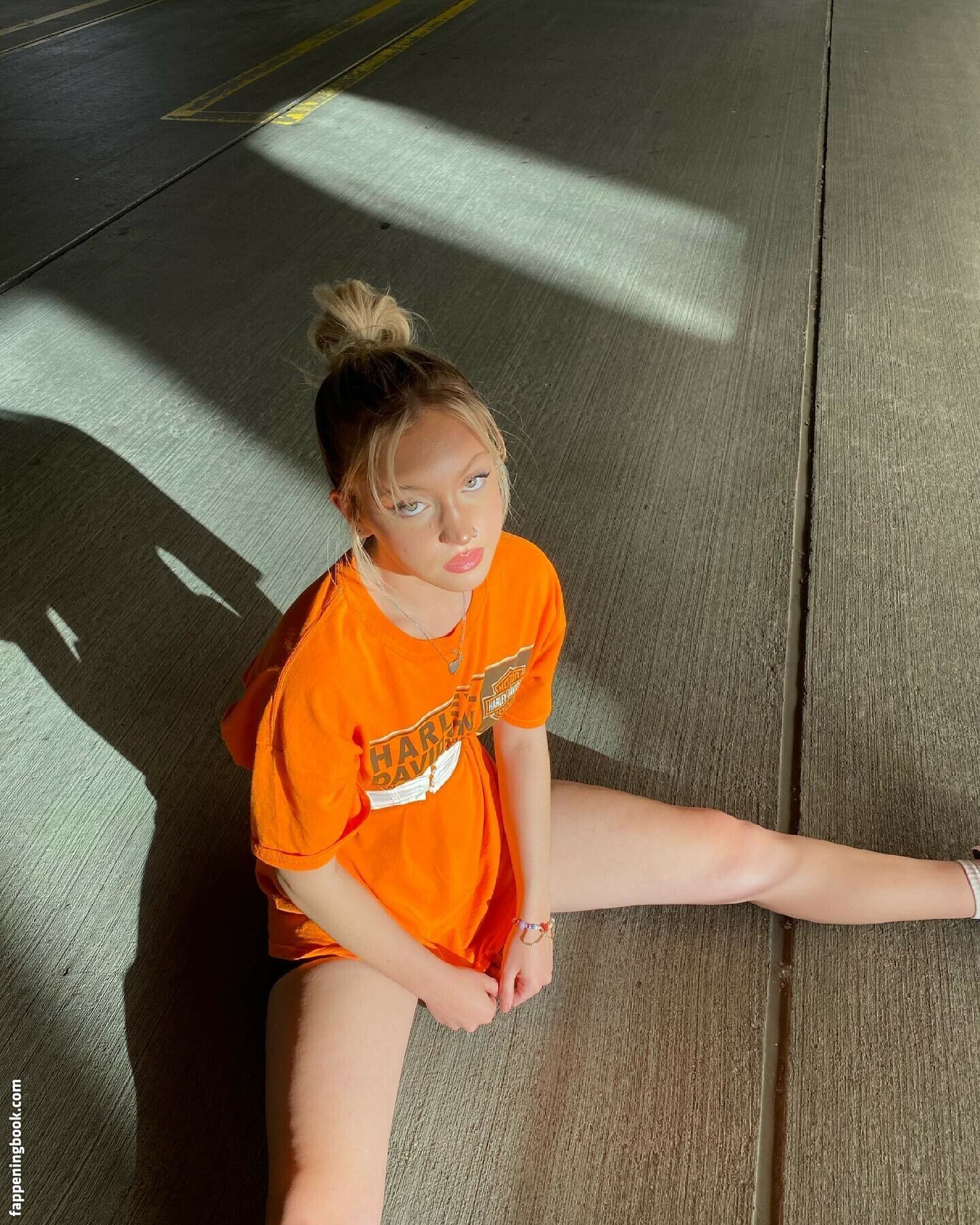 Riley Hubatka Onlyfans Nude Leaked Photos photo leak 15 of 50