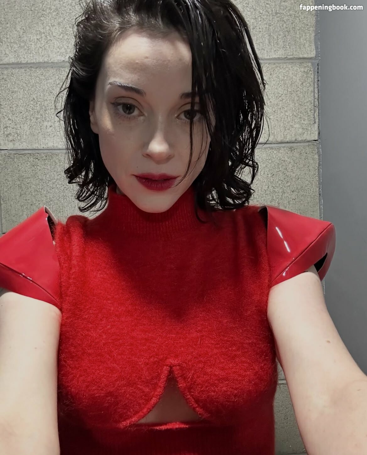 St Vincent Onlyfans Nude Leaked Photos photo leak 10 of 50