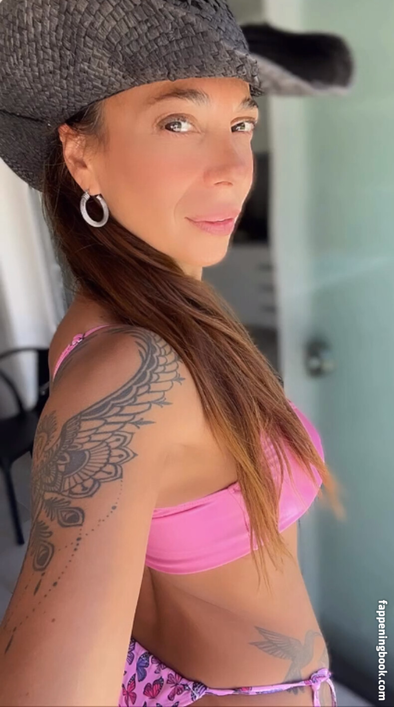Ximena Capristo Onlyfans Nude Leaked Photos photo leak 3 of 29