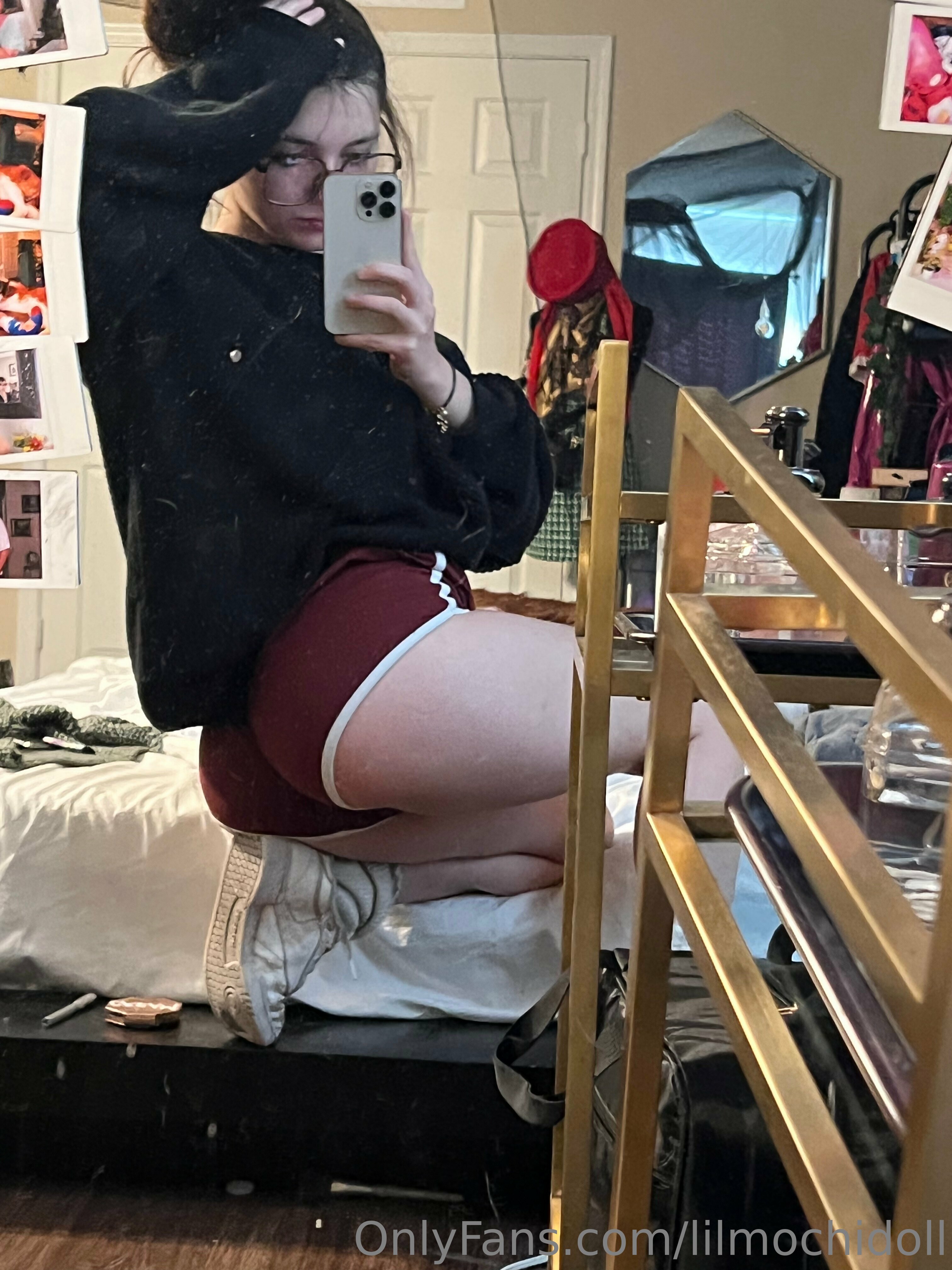 Lilmochidoll OnlyFans Nude Leaks photo leak 804 of 887