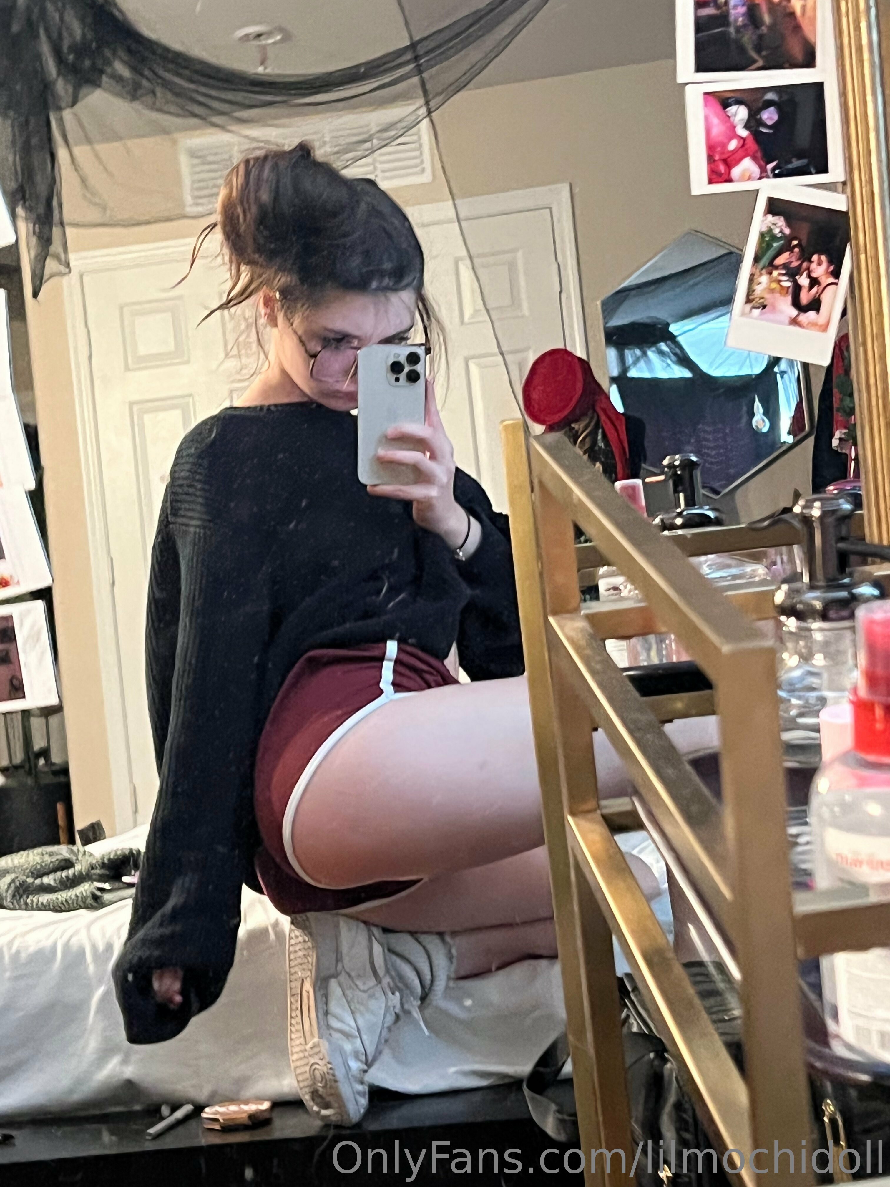 Lilmochidoll OnlyFans Nude Leaks photo leak 805 of 887