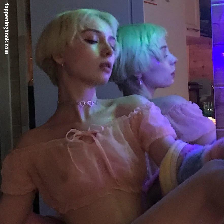 Ewa Green Onlyfans Nude Leaked Photos photo leak 31 of 31