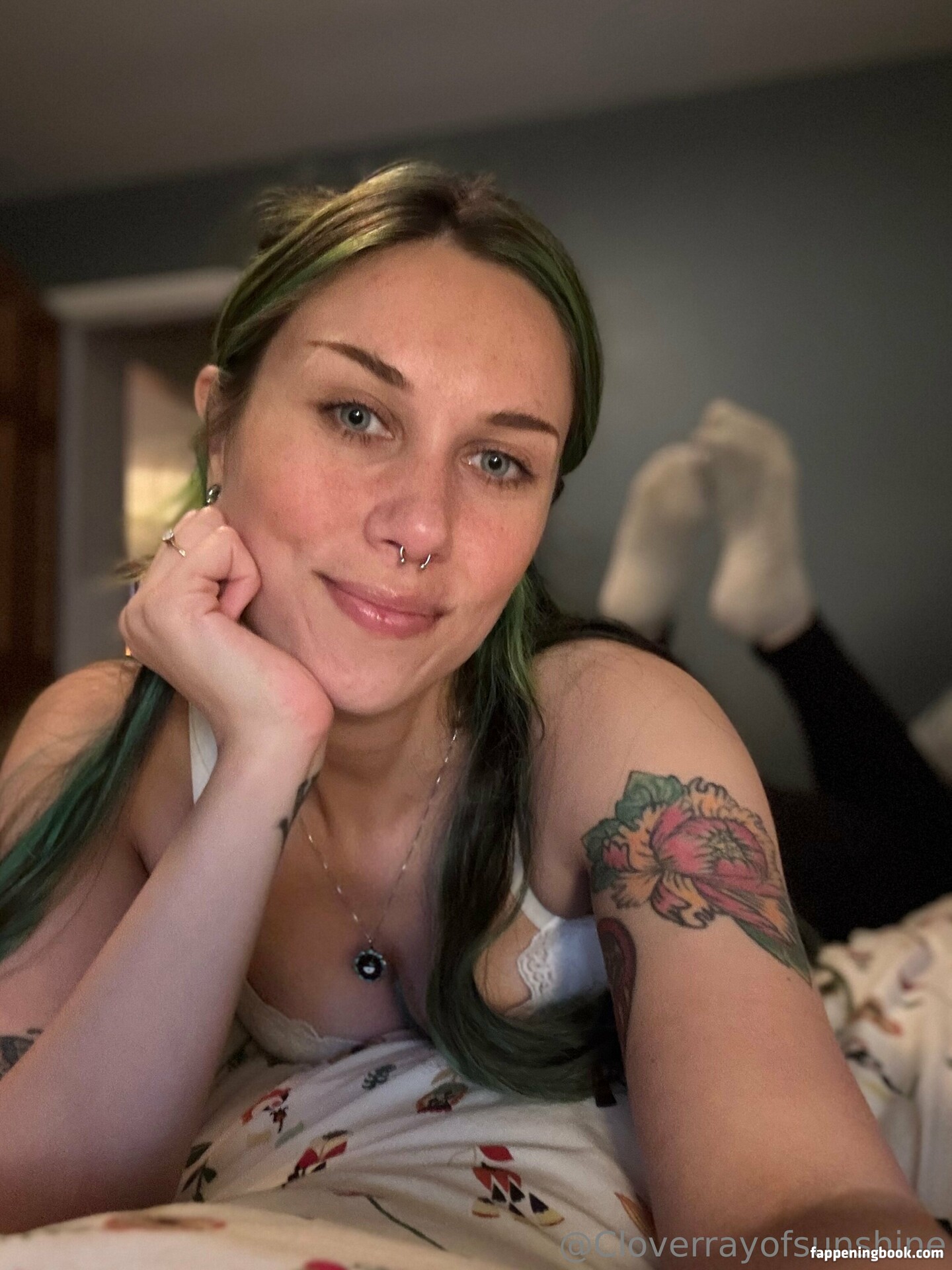 cloverrayofsunshine Onlyfans Nude Leaked Photos photo leak 5 of 12 cloverrayofsunshine Onlyfans Nude Leaked Photos photo leak 5 of 12