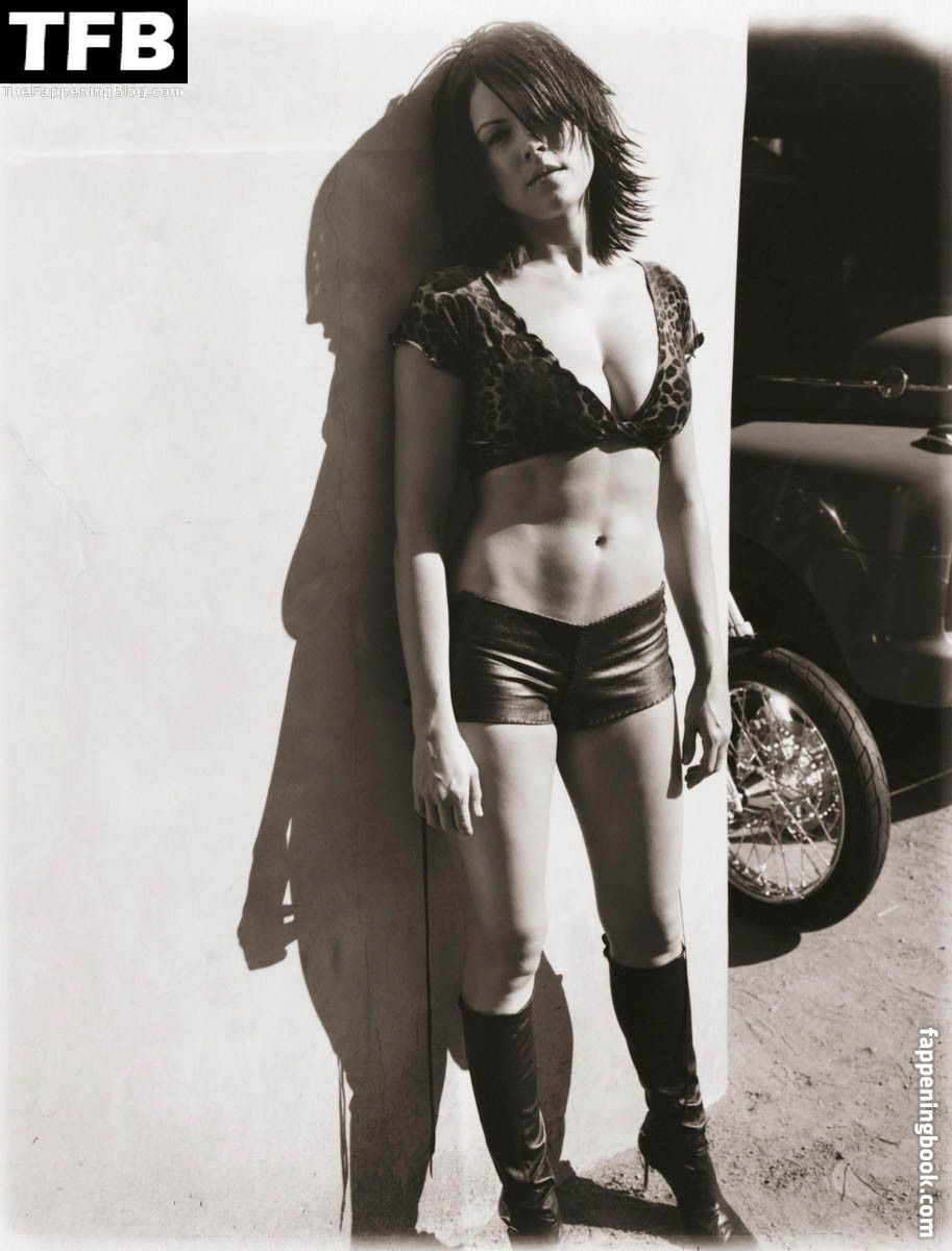 Liz Vassey Onlyfans Nude Leaked Photos photo leak 18 of 32