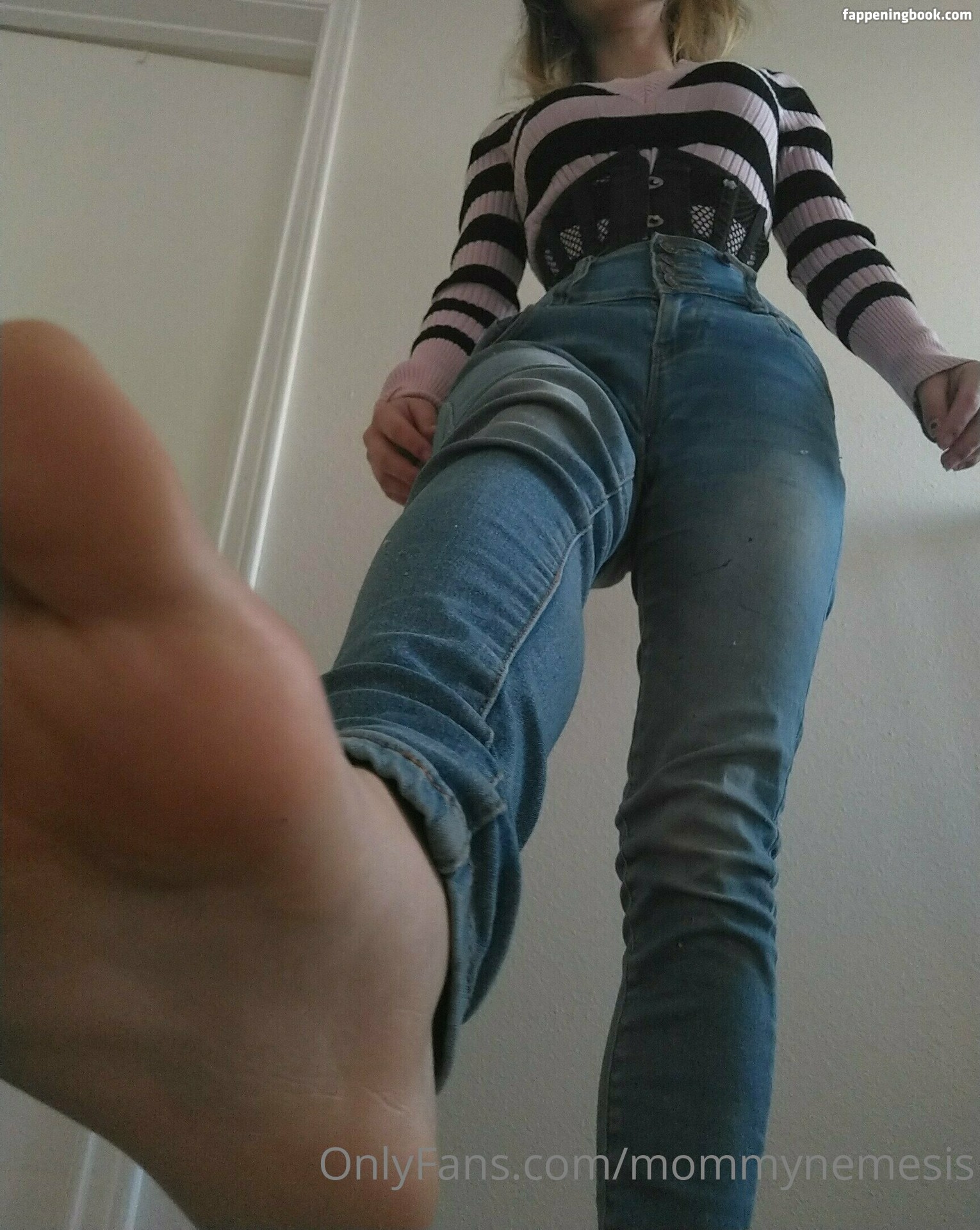 mommynemesis Onlyfans Nude Leaked Photos photo leak 18 of 23 mommynemesis Onlyfans Nude Leaked Photos photo leak 18 of 23